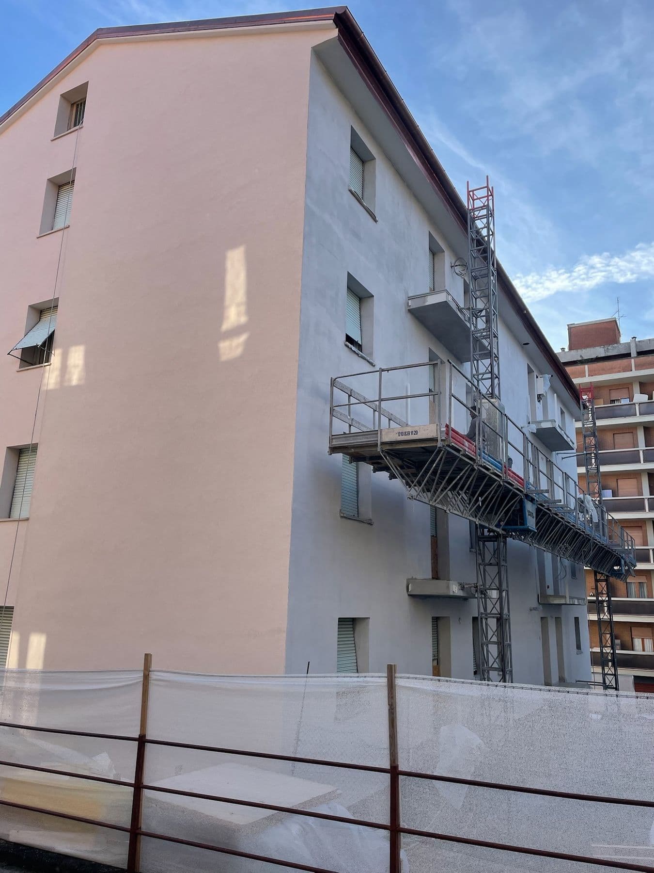 Condominio durante la ristrutturazione